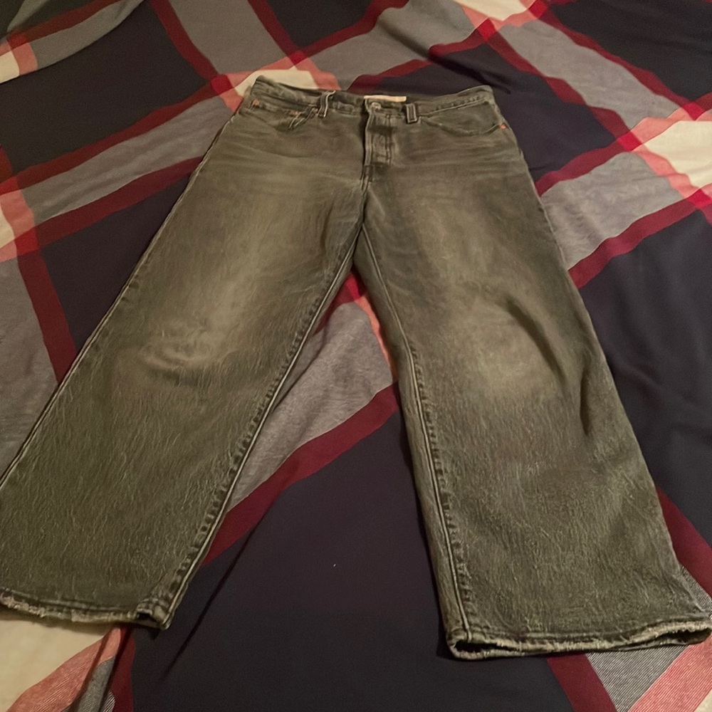 Levis Ribcage straight leg ankle black worn in jeans, vintage modern style